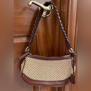 Banana Republic small shoulder bag